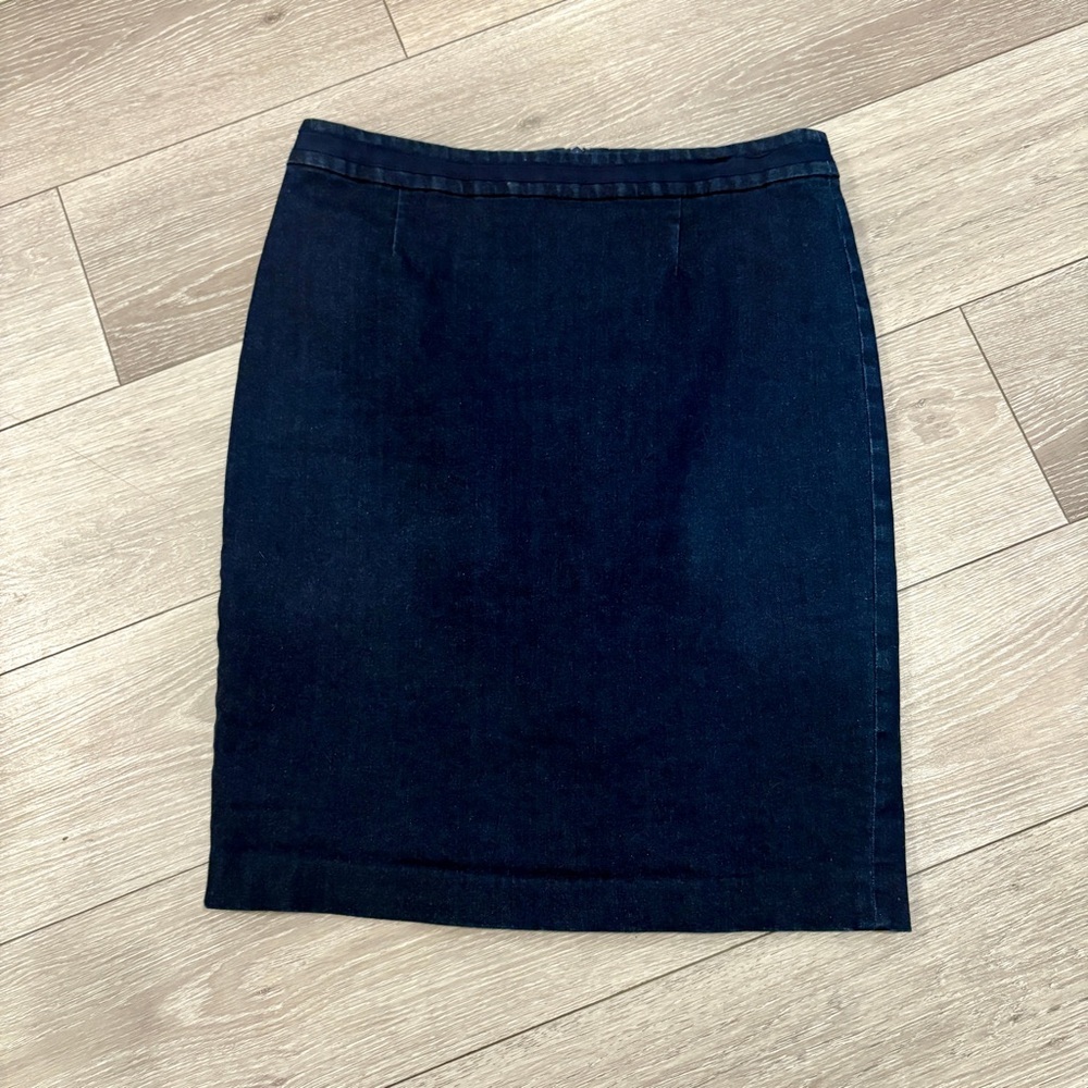 Boden Denim Pencil Skirt Size 10 - Picture 9 of 9